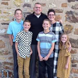 Meet your Posher, Tara